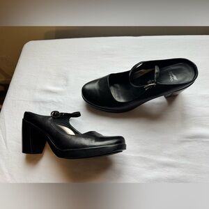 Dansko Trixie Black Leather Mary Jane Mules. Size 39 USA 8.5-9